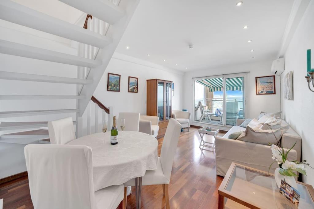La Prom - A Two Bedroom Apartment With A Sea View Nice Eksteriør bilde