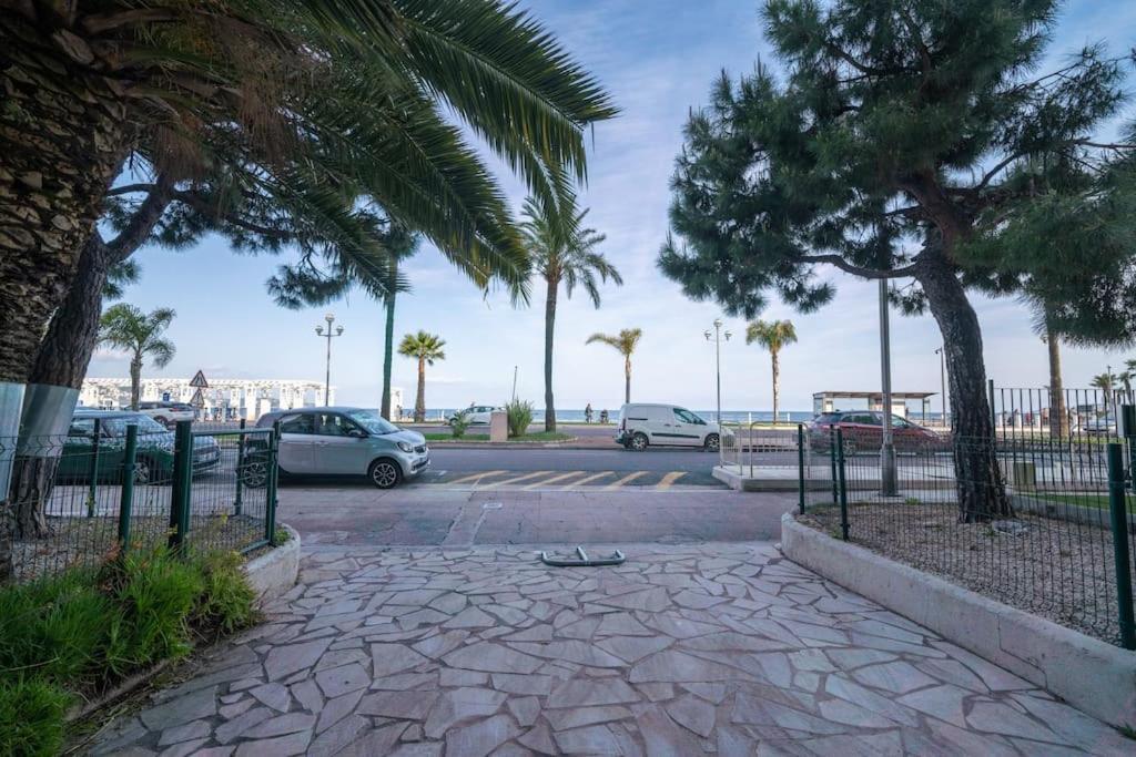 La Prom - A Two Bedroom Apartment With A Sea View Nice Eksteriør bilde